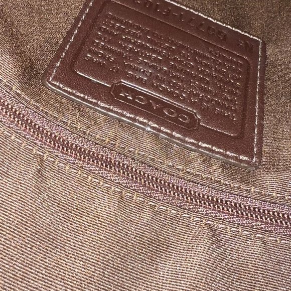 Stunning Coach Patchwork Logo Brown Shoulder Bag - Excellent Condition! - Picture 15 of 15